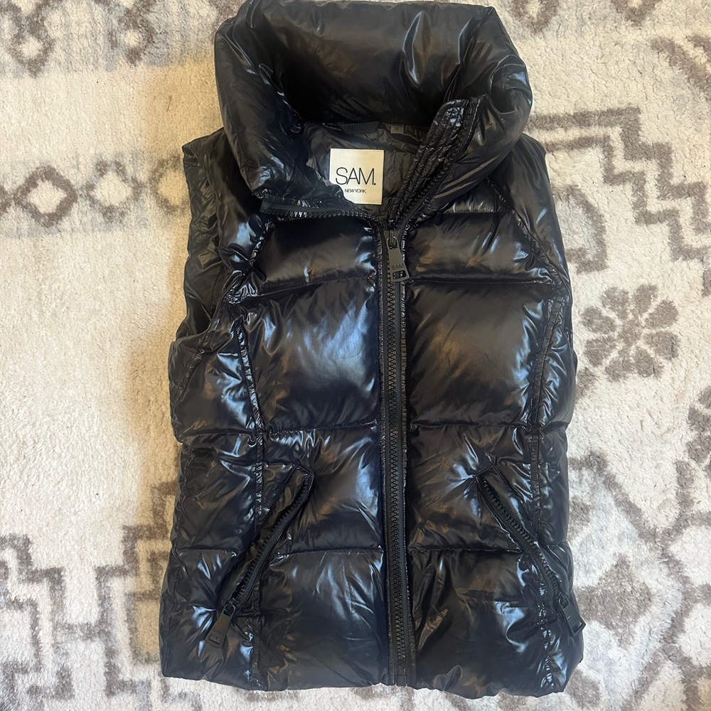 SAM. Black Puffer Vest